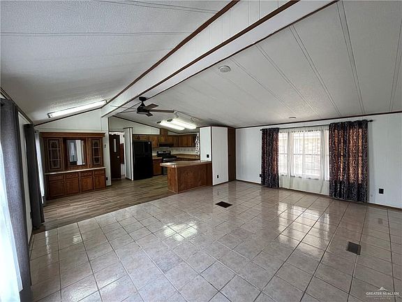 4th image of 938 Citrus Dr