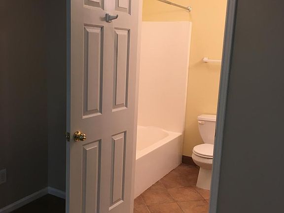 Second bedroom in suite bathroom