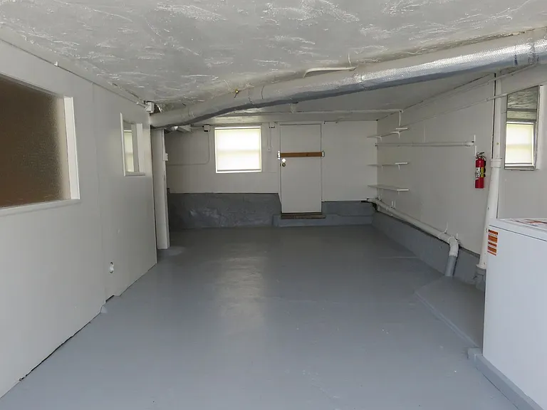 1714 Castro St — Photo 48