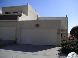 13216 Executive Ridge Dr NE, Albuquerque, NM 87112