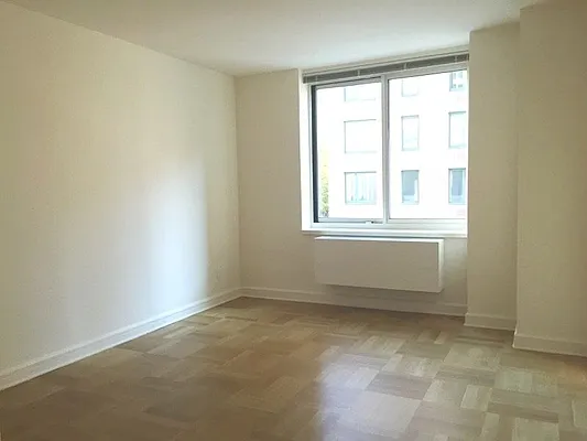 Rented by Windsor Property Management | media 7