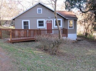 28 W Garden Rd, Asheville, NC 28804