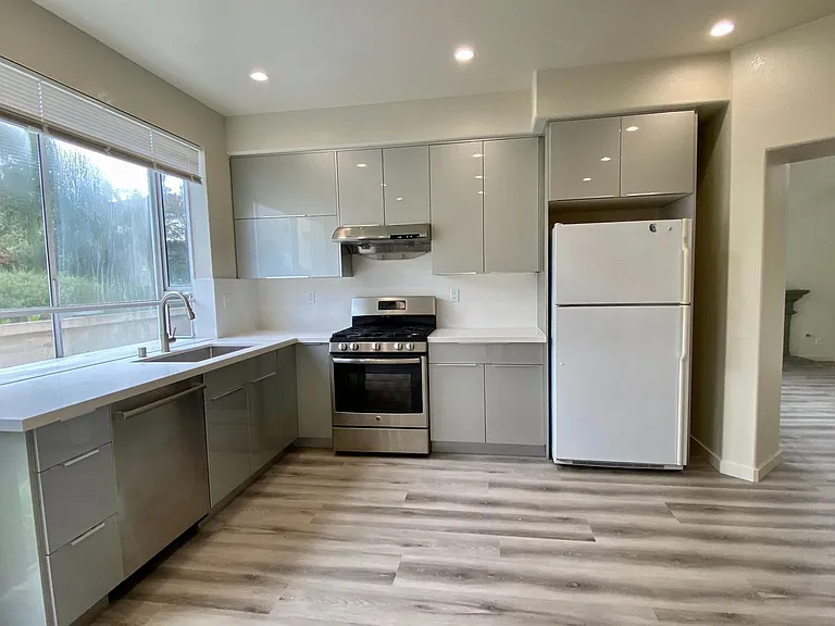 115 Keil Bay — Photo 10