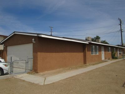 921 E Navajo St, Barstow, CA, 92311