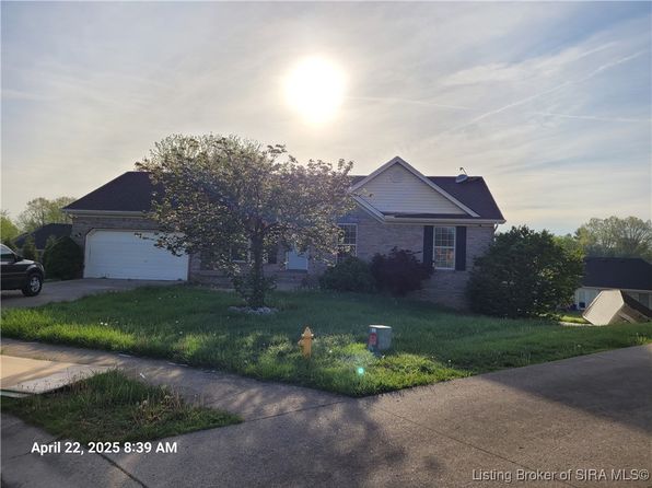 3139 Hibiscus Court, New Albany, IN 47150