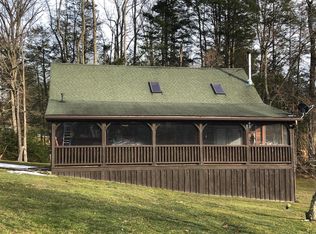 2664 Lansing Edmond Rd, Edmond, WV 25837