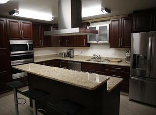722 Sunset Dr, Anchorage, AK 99501