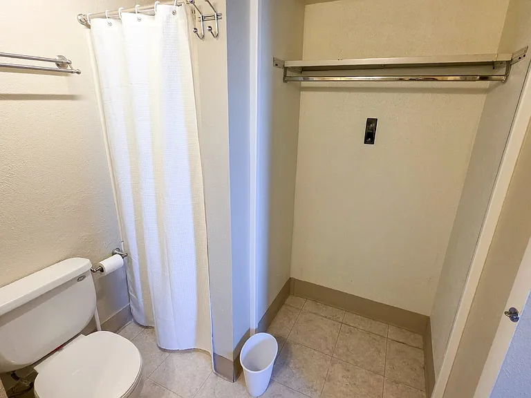 2300 Lodgepole Ct #304C — Photo 13