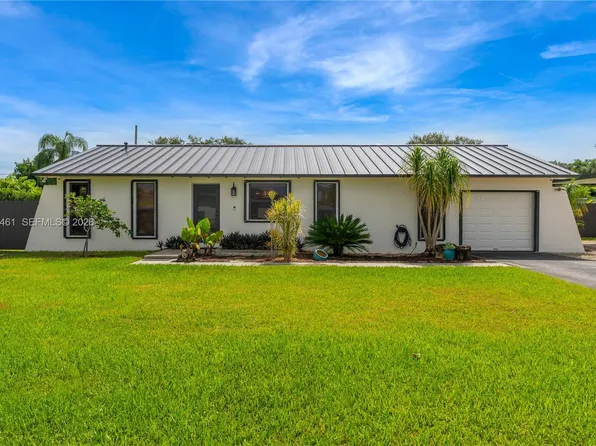 32205 SW 199th Ct, Homestead, FL 33030