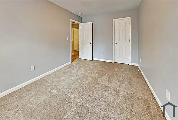 2805 Kendrick Dr — Photo 6