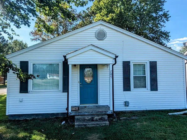 207 Gobel Ave, Kevil, KY 42053