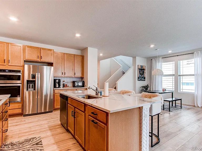 564 Felicity Loop — Photo 13