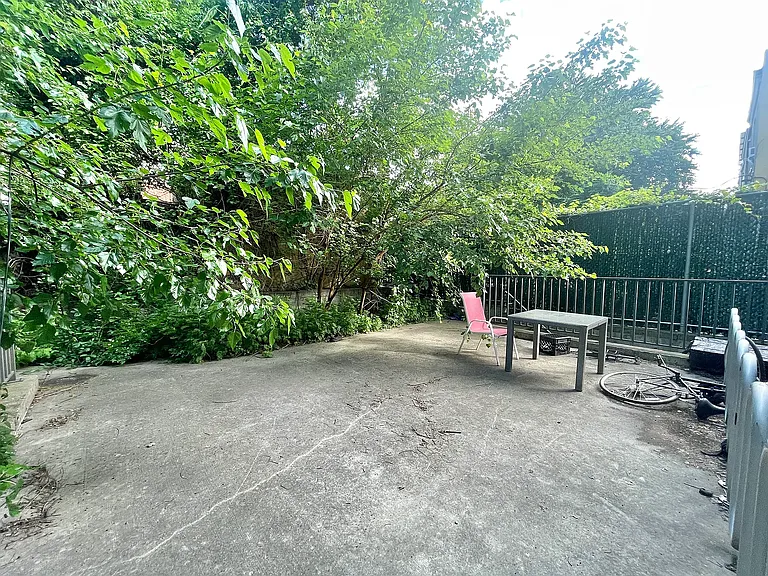 1534 Putnam Ave #2L — Photo 21