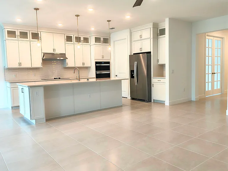 9697 Chora Tunel Way — Photo 3
