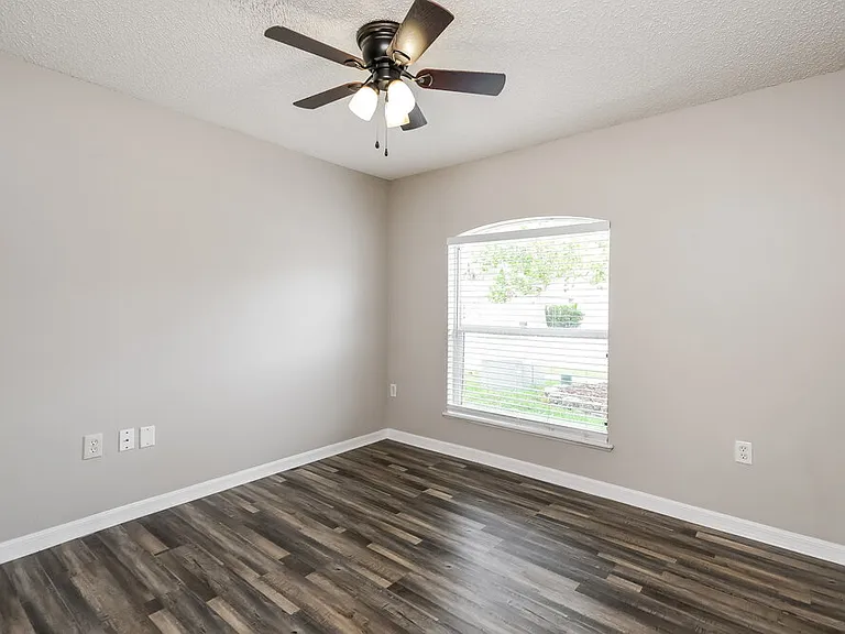 115 Placid Woods Ct — Photo 14