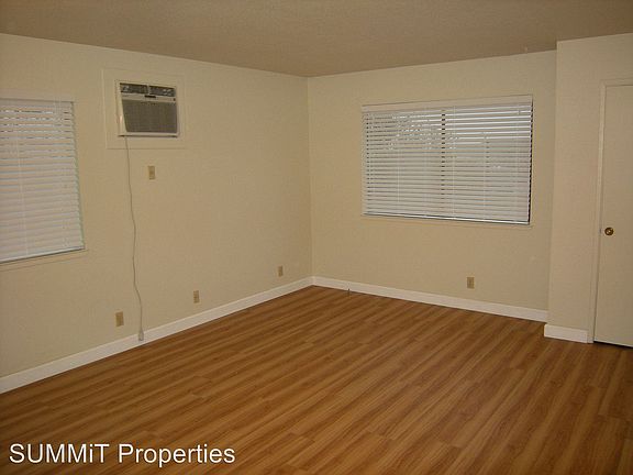 2nd image of 568 Markham Ave #B