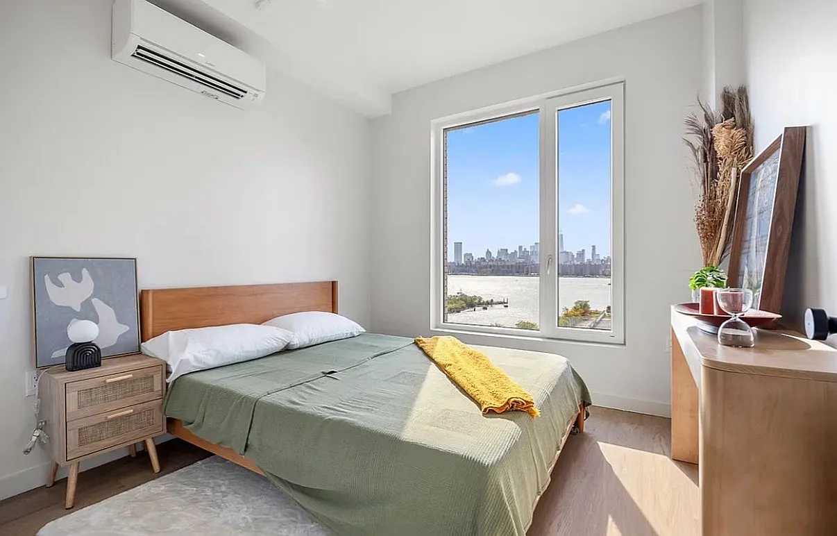 85 Quay Street — Photo 3