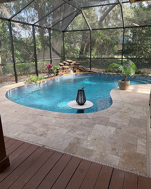 1st image of 2970 Oakland Dr
