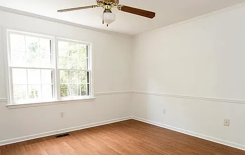 130 Brookstone Ct Photo 1