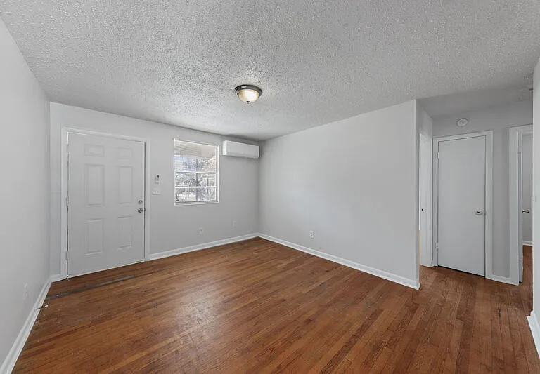 1531 Louisiana St #4 — Photo 6
