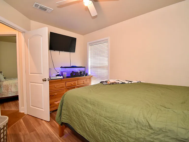 138 Markia Dr — Photo 20