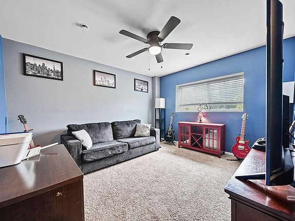 5th image of 10719 Violette Way St