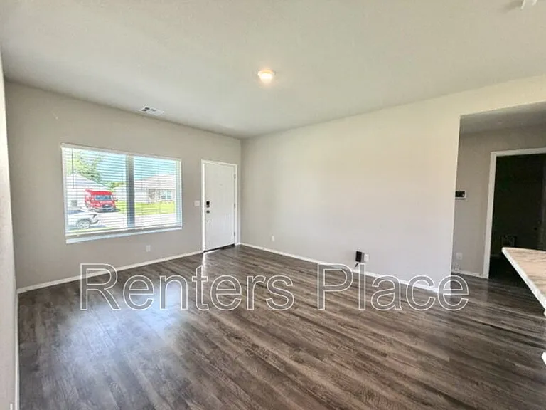 23246 E 113th St S — Photo 12