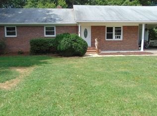 1083 King Village Trl, Halifax, VA 24558