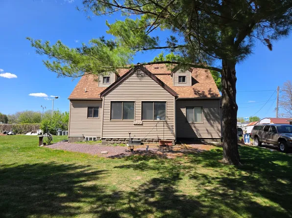 1803 SE Marshall St, Albert Lea, MN 56007