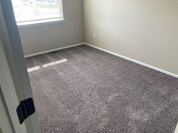5th image of 1083 Brookvale Dr
