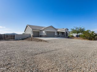 825 E PERDIDO Way, Phoenix, AZ 85086