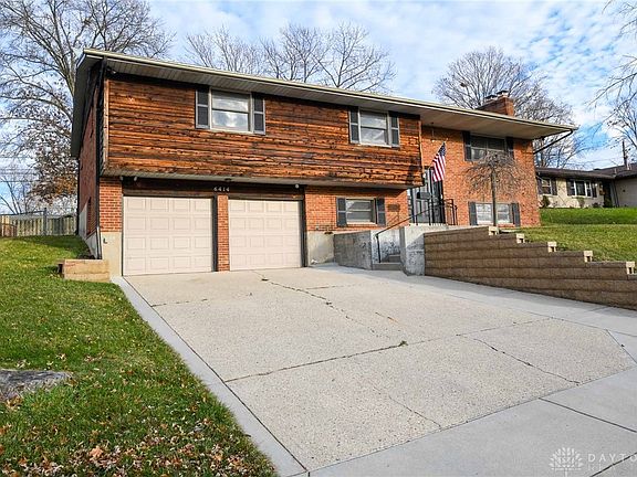 3rd image of 6414 Clematis Dr