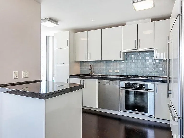 188 Minna St #30B — Photo 16