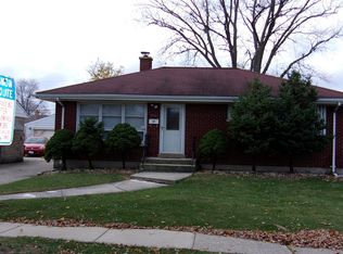 2916 S 11th Ave, Broadview, IL 60155