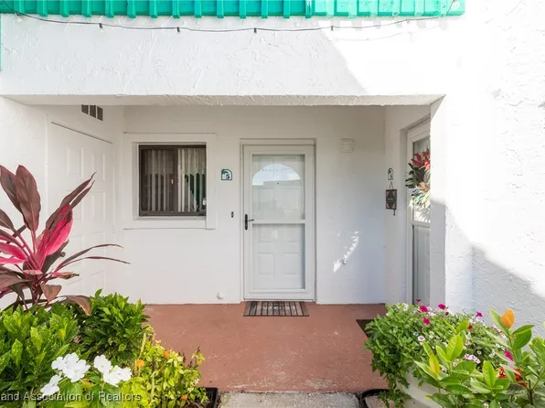 4985 Casablanca Cir N #J5, Sebring, FL 33870