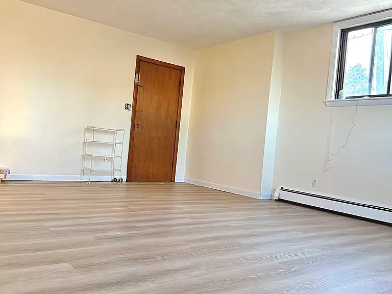 202 School St #1 — Photo 1