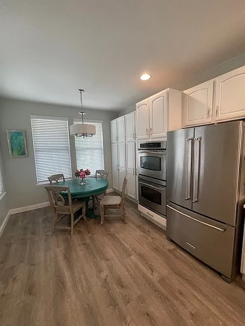 6 bed, 3292 sqft, $3,400 — Photo 4