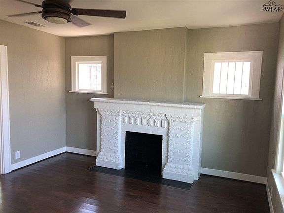 3rd image of 2133 Avenue I