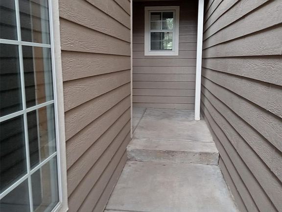 3rd image of 5136 W 68th Avenue #4