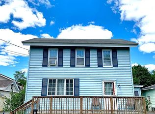 23 Spencer St, Lyons, NY 14489