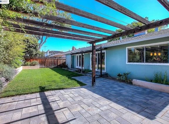 2nd image of 1857 El Padro Dr