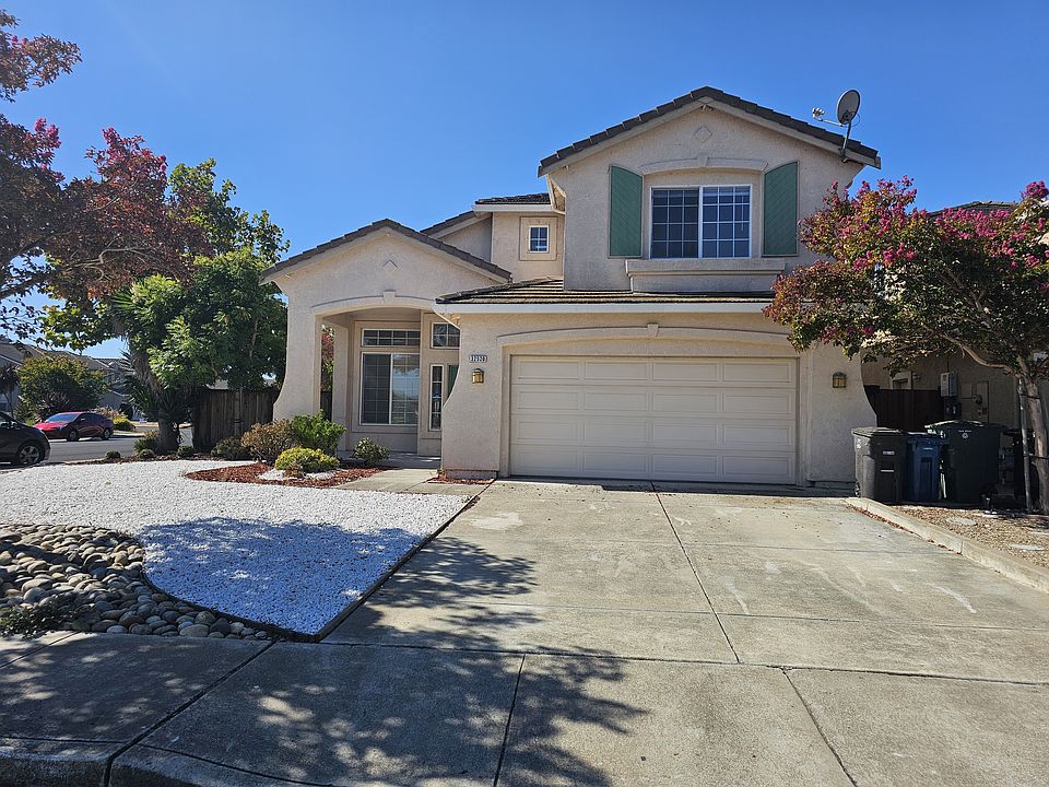 1st image of 32520 Spanish Bay Ct