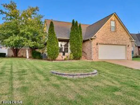 48 Stone Spring Cir, Jackson, TN 38305