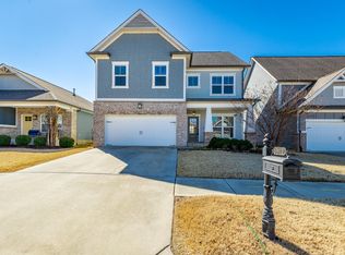 8512 Red Deer Ln, Ooltewah, TN 37363