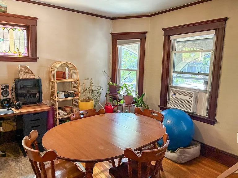 52 Bower St #1 — Photo 4