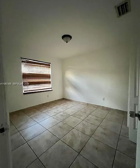 2746 Johnson St #W — Photo 28