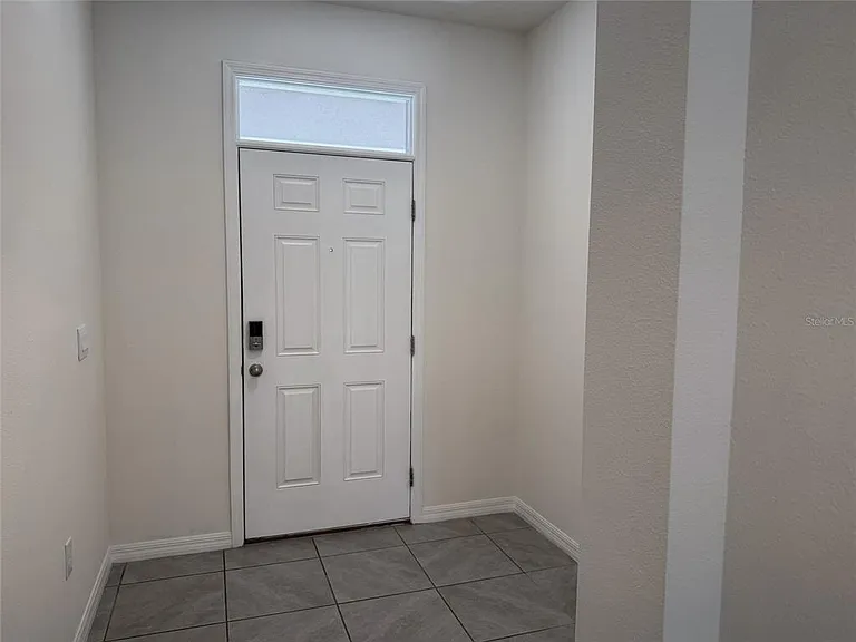 11071 Crescent Deer Dr — Photo 3