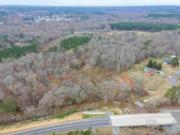595 Barber Mill Rd, Clayton, NC 27520