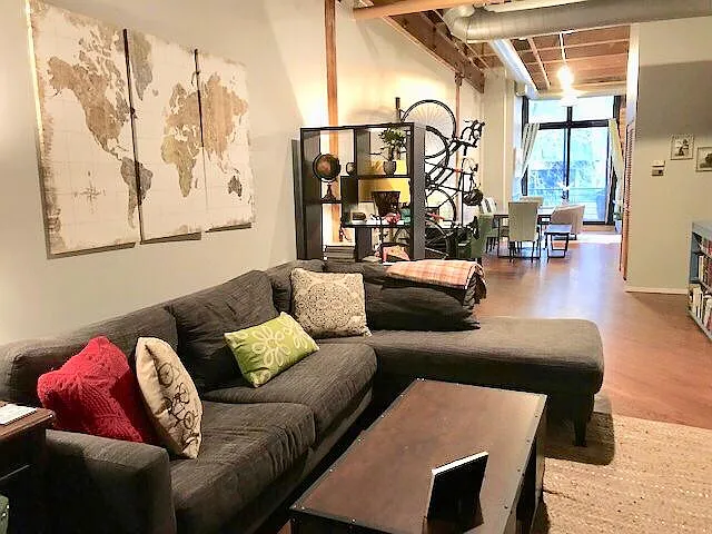 2300 W Wabansia Ave #224 — Photo 7