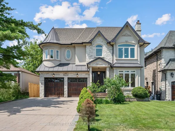 92 Caines Ave, Toronto, ON M2R 2L3
